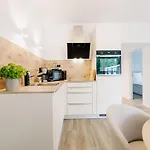Kuesten De - 1 Direkte Deichlage, Terrasse, 53qm Lägenhet *