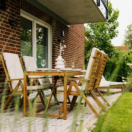Kuesten De - 1 Direkte Deichlage, Terrasse, 53qm * Greetsiel